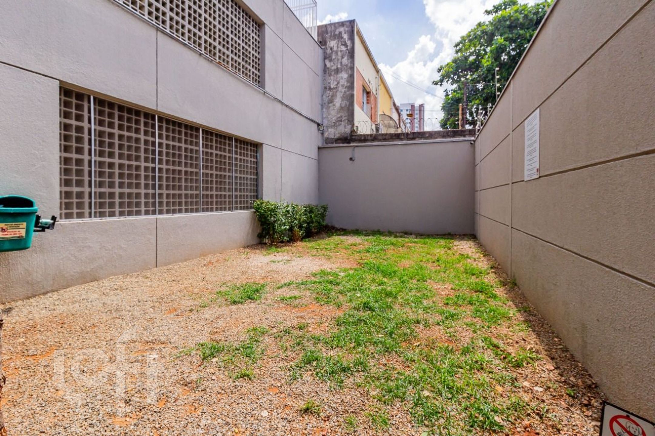 Apartamento à venda com 1 quarto, 39m² - Foto 44