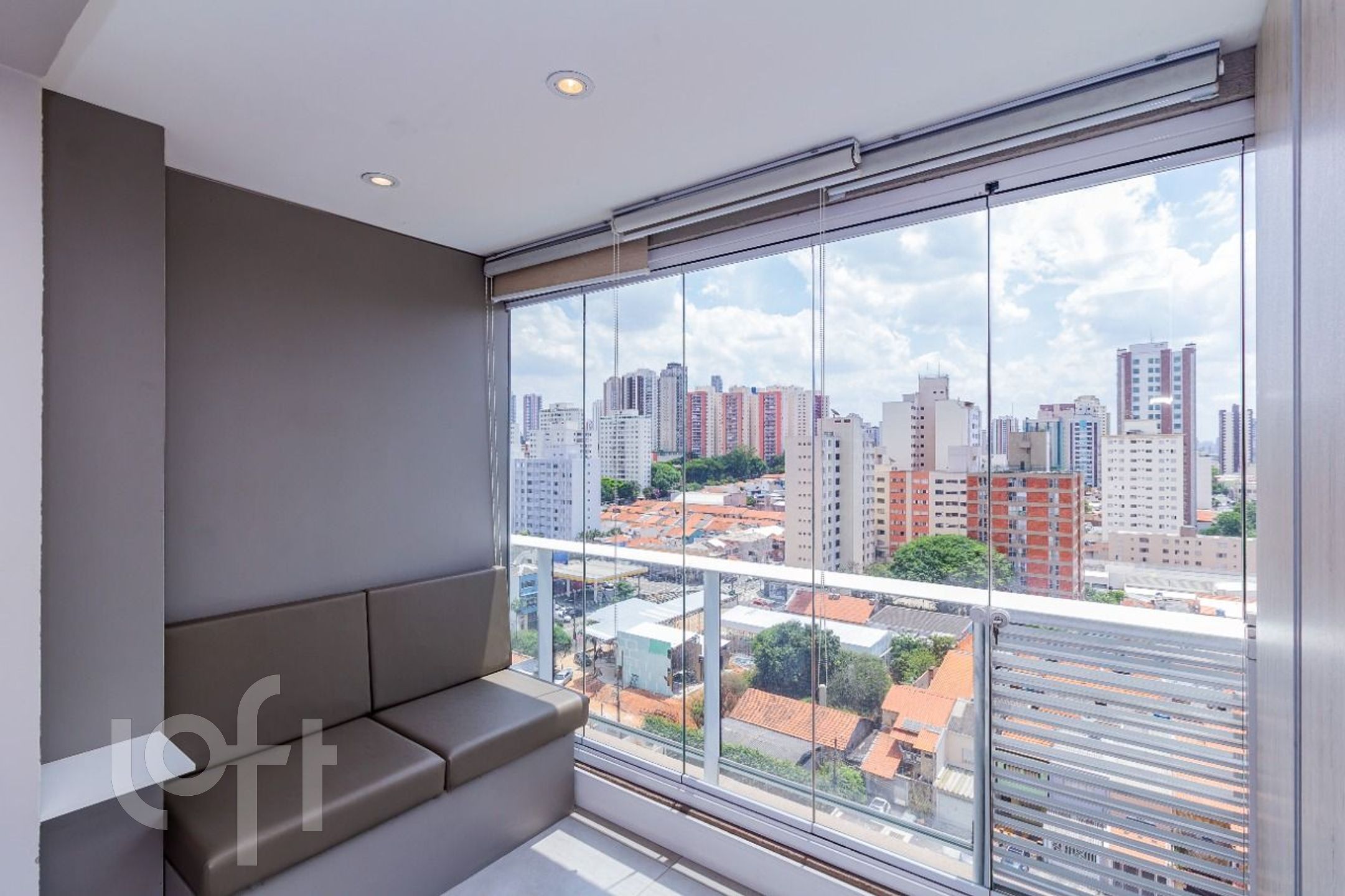 Apartamento à venda com 1 quarto, 39m² - Foto 10