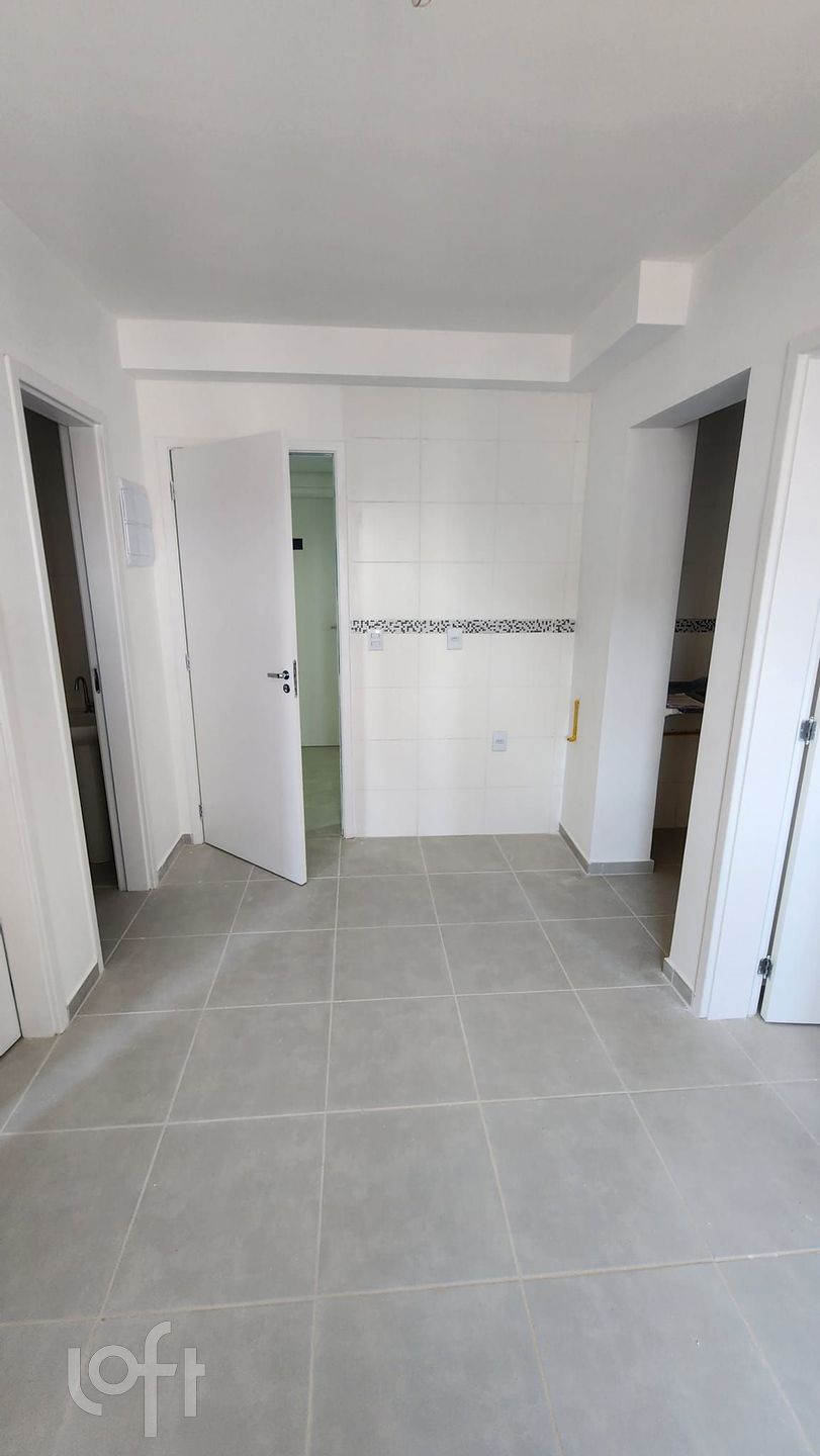 Apartamento à venda com 2 quartos, 32m² - Foto 1