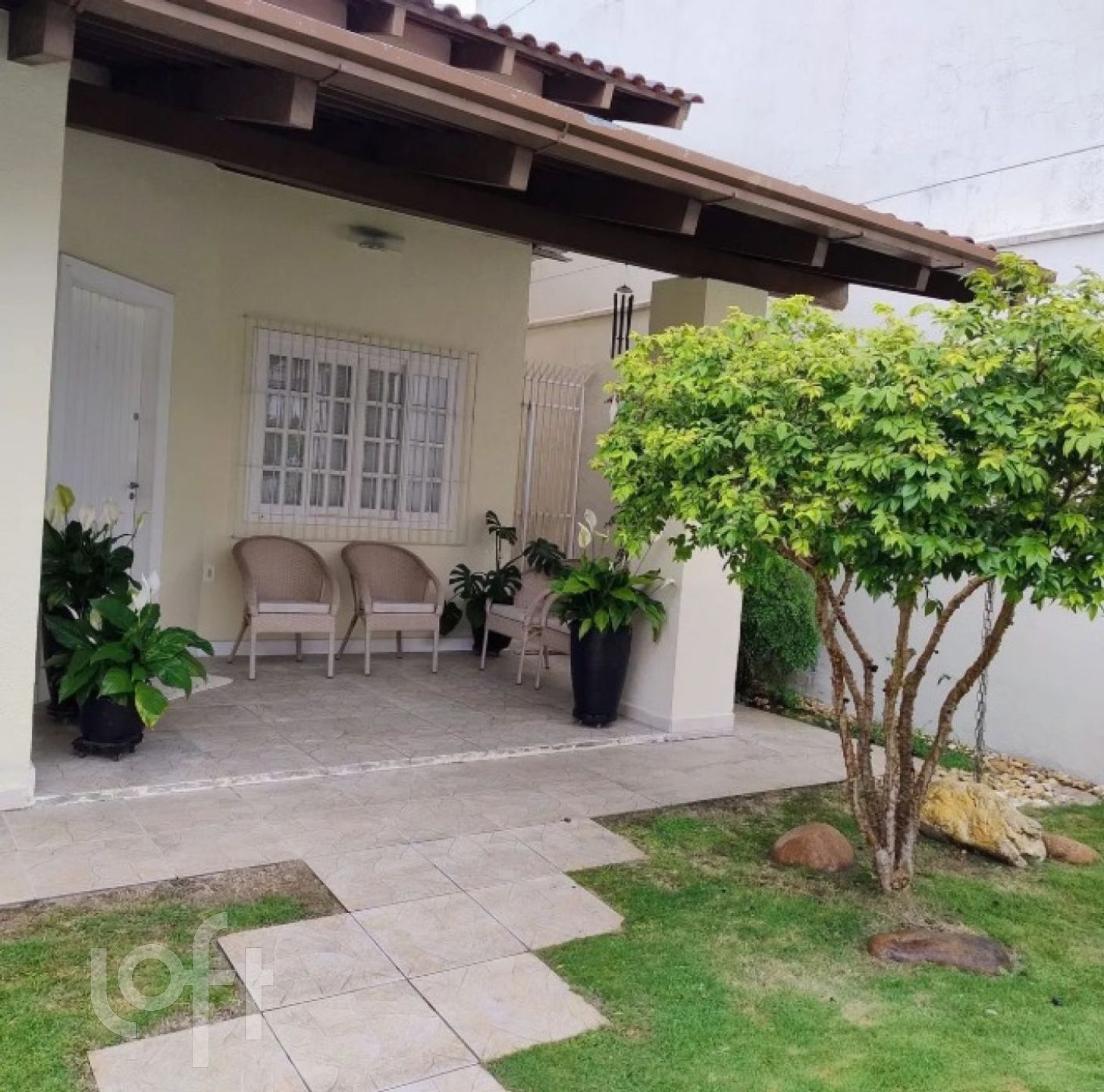 Casa à venda em Centro com 179 m², 3 quartos, 2 vagas