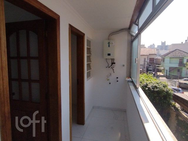 Apartamento com 88m², 2 dormitórios, 1 vaga, Menino Deus em Porto Alegre