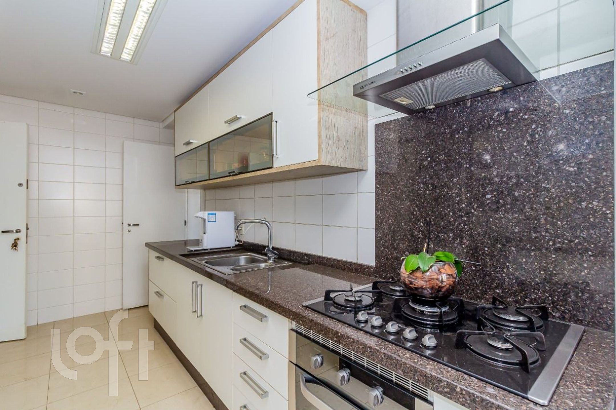 Apartamento à venda com 3 quartos, 125m² - Foto 15