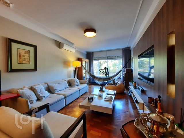 Apartamento com 131m², 3 dormitórios, 1 vaga, Cidade Baixa em Porto Alegre