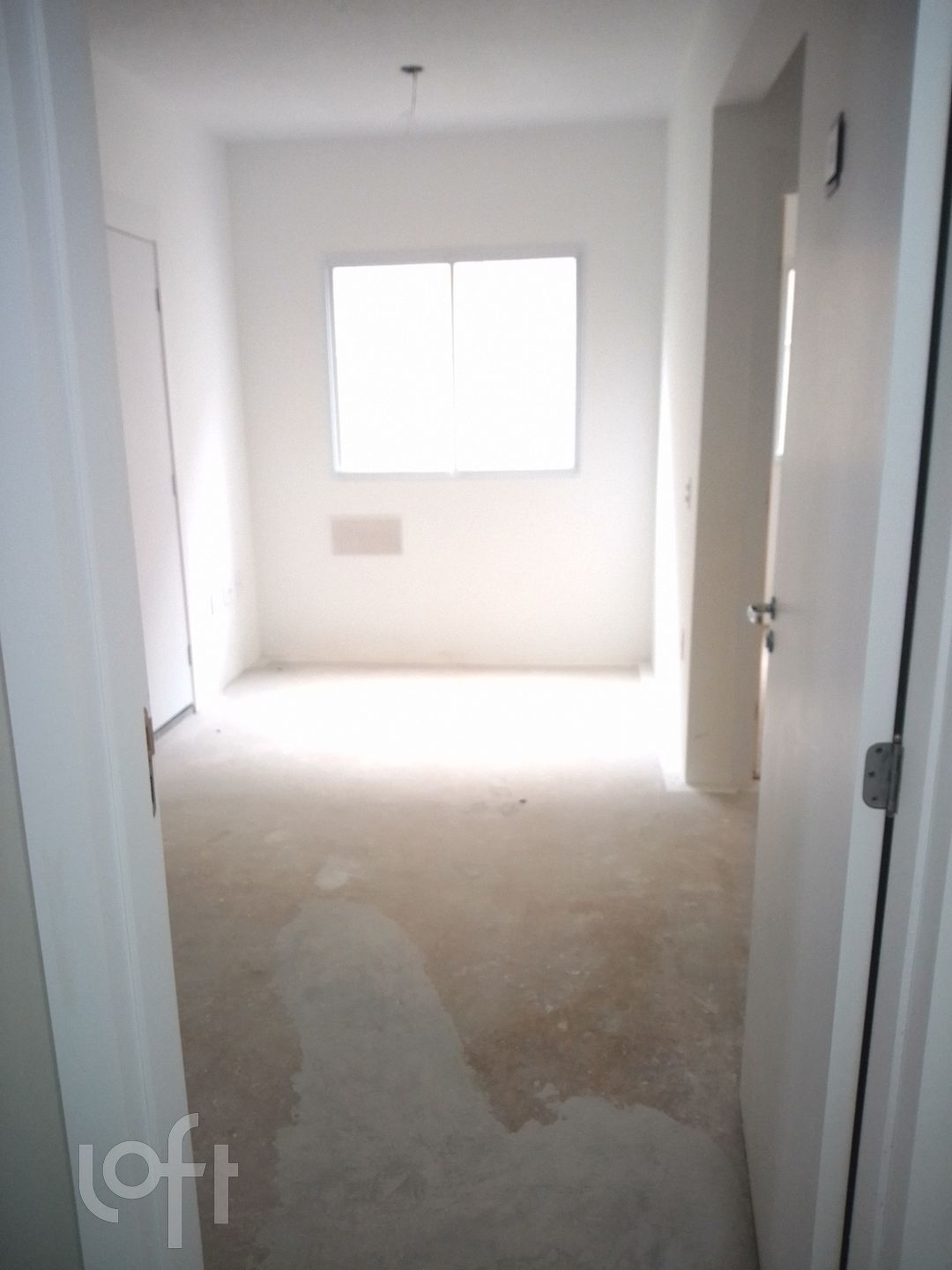 Apartamento à venda com 1 quarto, 35m² - Foto 2