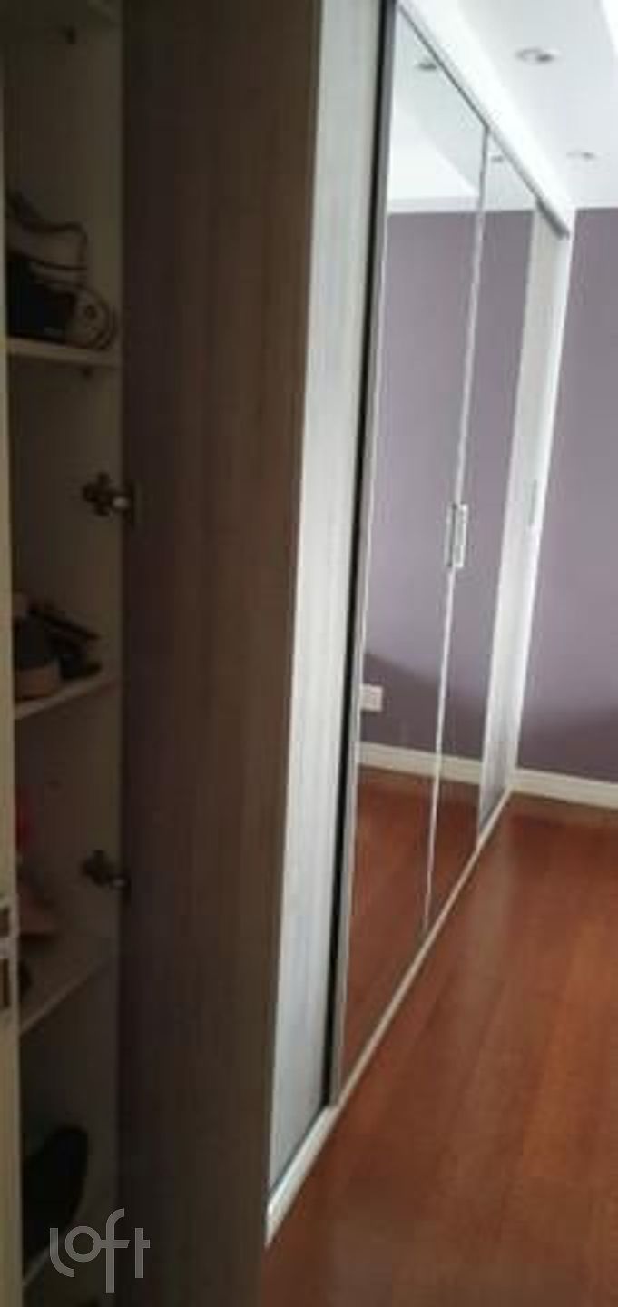 Apartamento à venda com 2 quartos, 49m² - Foto 18