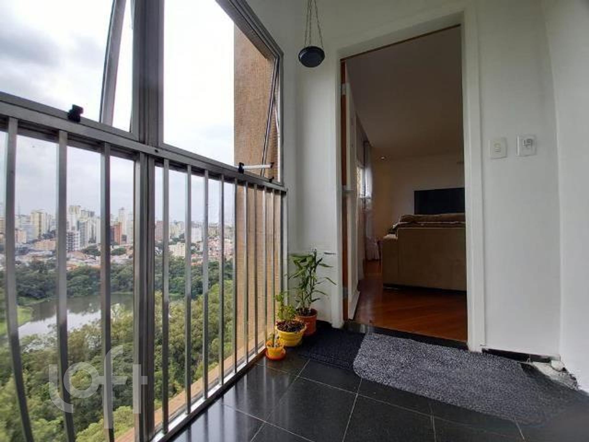 Apartamento à venda com 3 quartos, 95m² - Foto 4