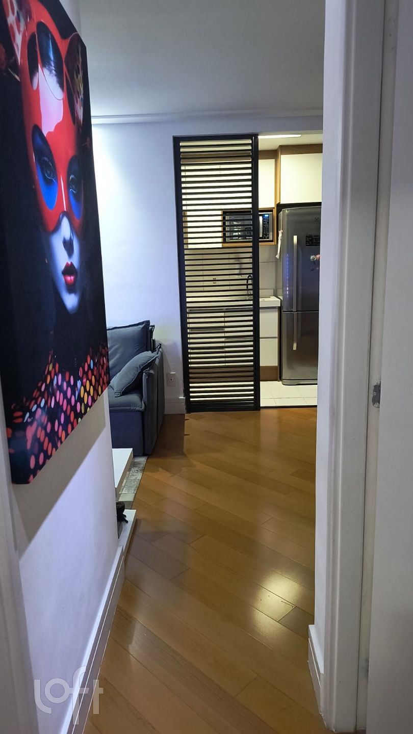 Apartamento à venda com 2 quartos, 67m² - Foto 3