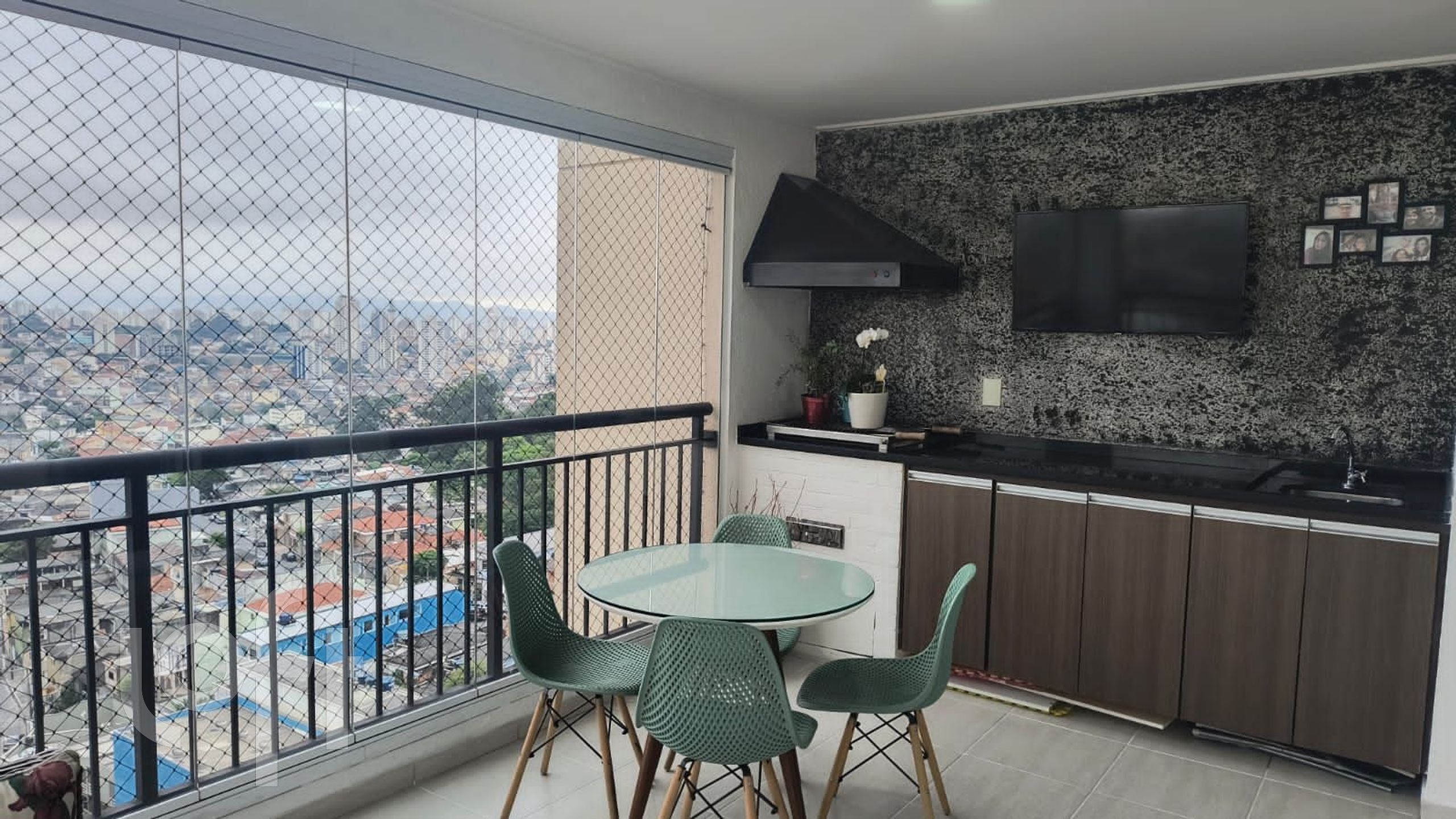 Apartamento à venda com 2 quartos, 67m² - Foto 4