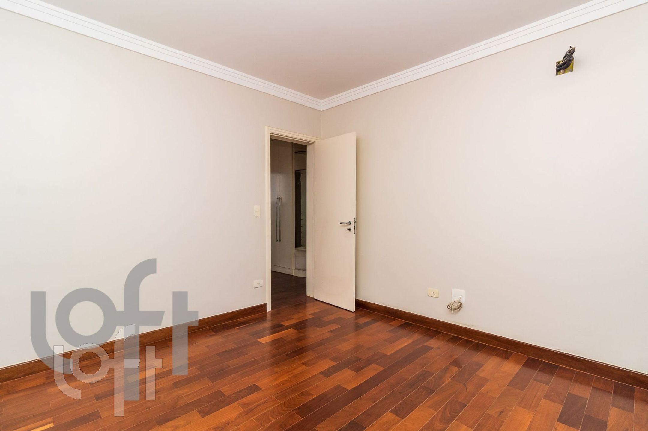 Apartamento à venda com 4 quartos, 360m² - Foto 15