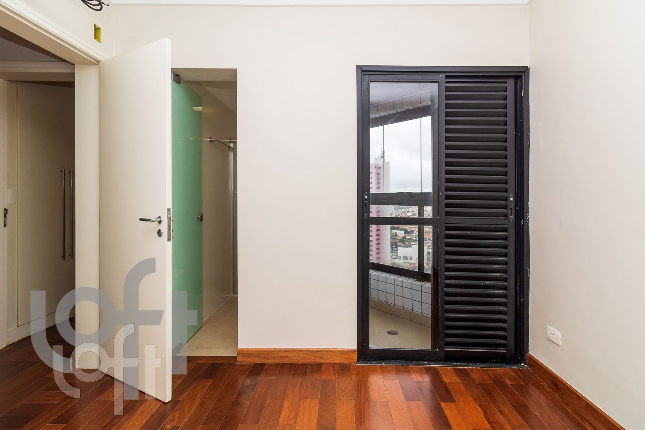 Apartamento à venda com 4 quartos, 360m² - Foto 14