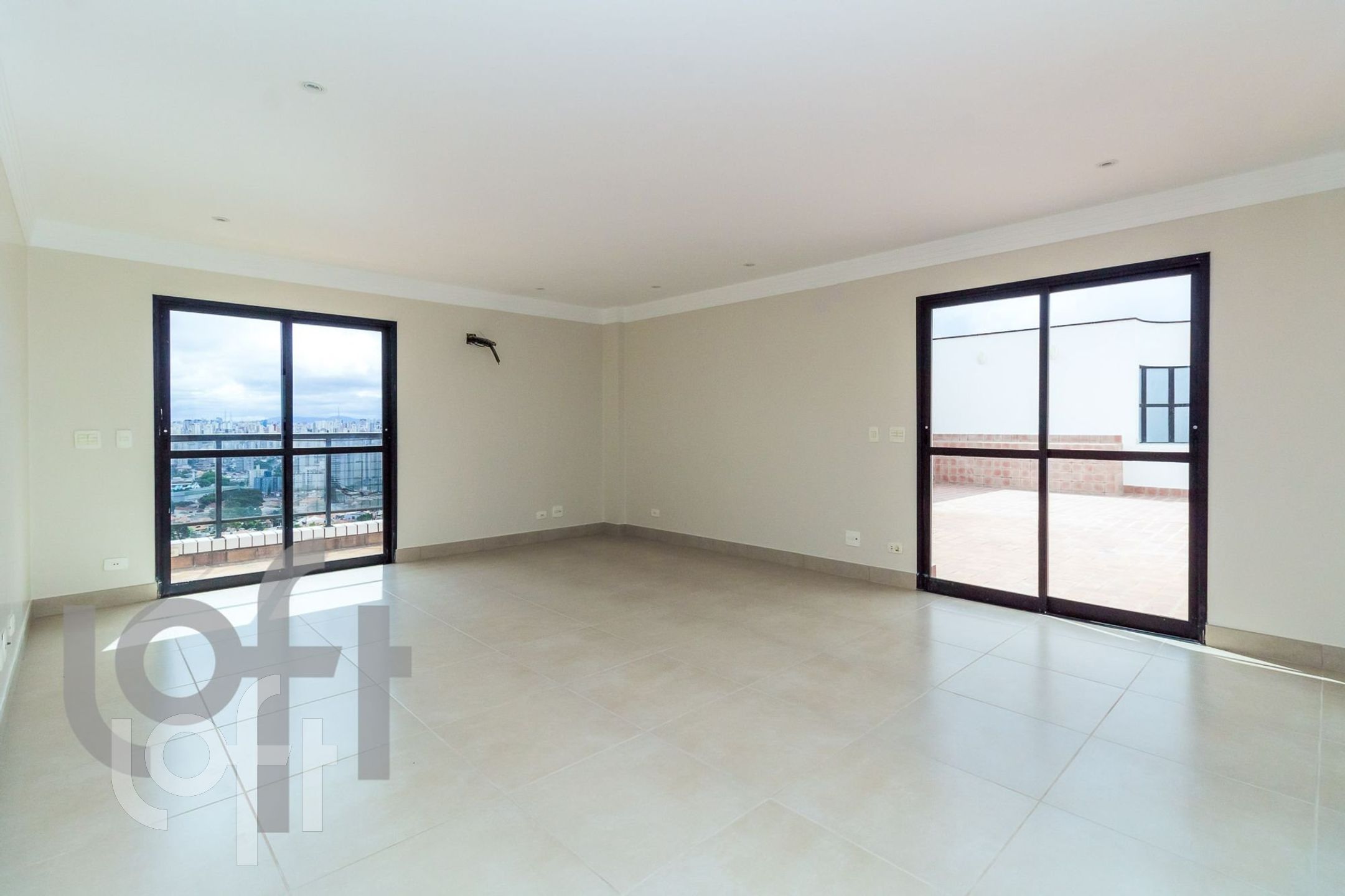 Apartamento à venda com 4 quartos, 360m² - Foto 35