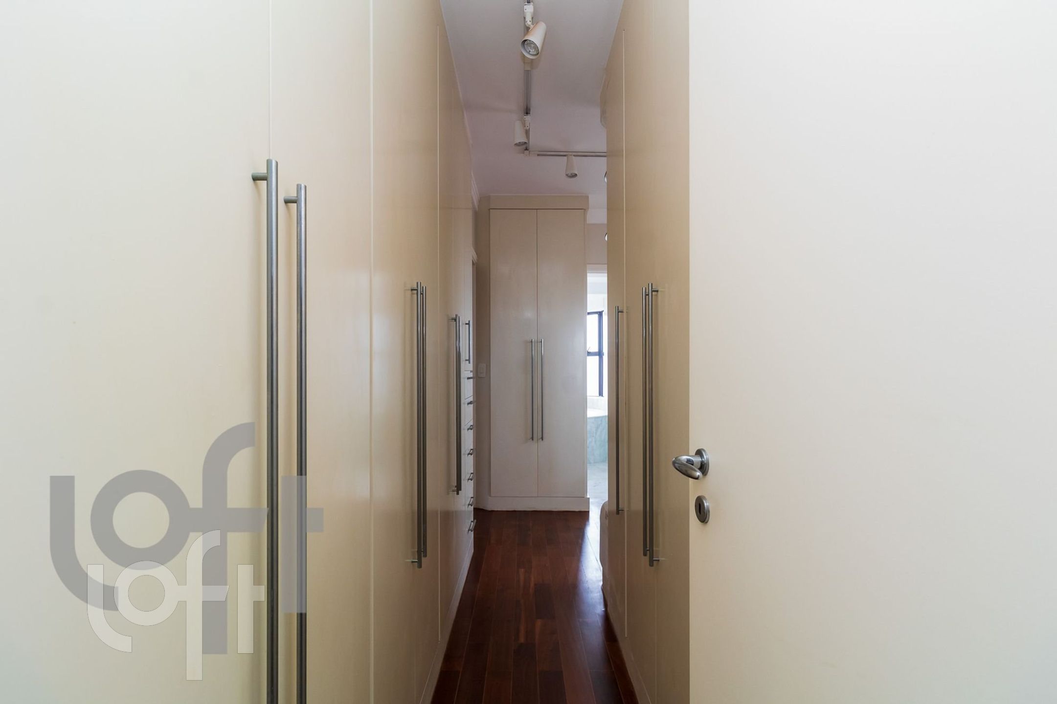 Apartamento à venda com 4 quartos, 360m² - Foto 19