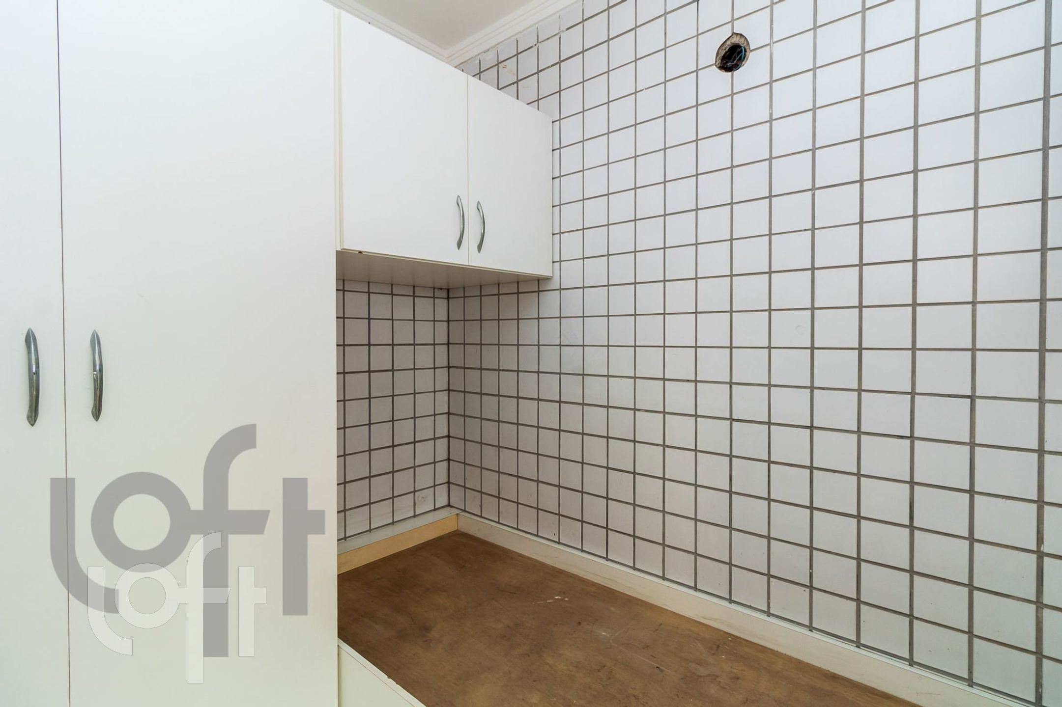 Apartamento à venda com 4 quartos, 360m² - Foto 2