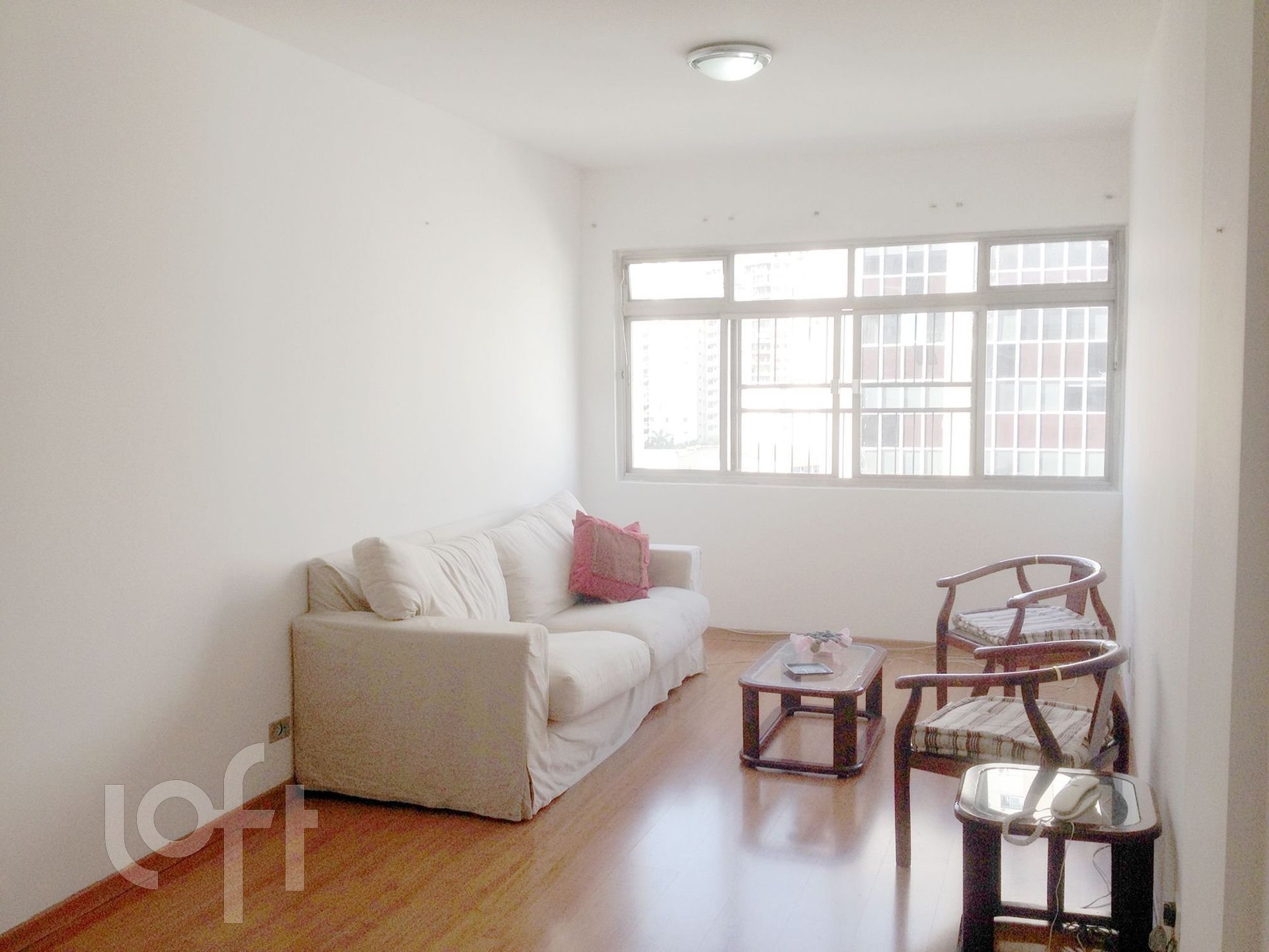 Apartamento à venda com 3 quartos, 108m² - Foto 1