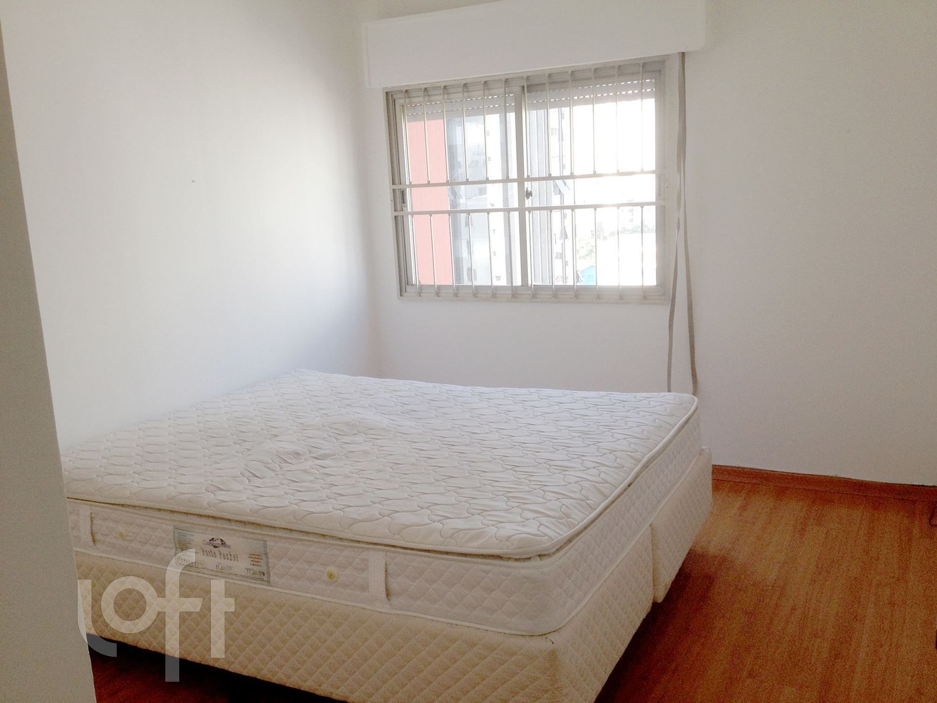 Apartamento à venda com 3 quartos, 108m² - Foto 4