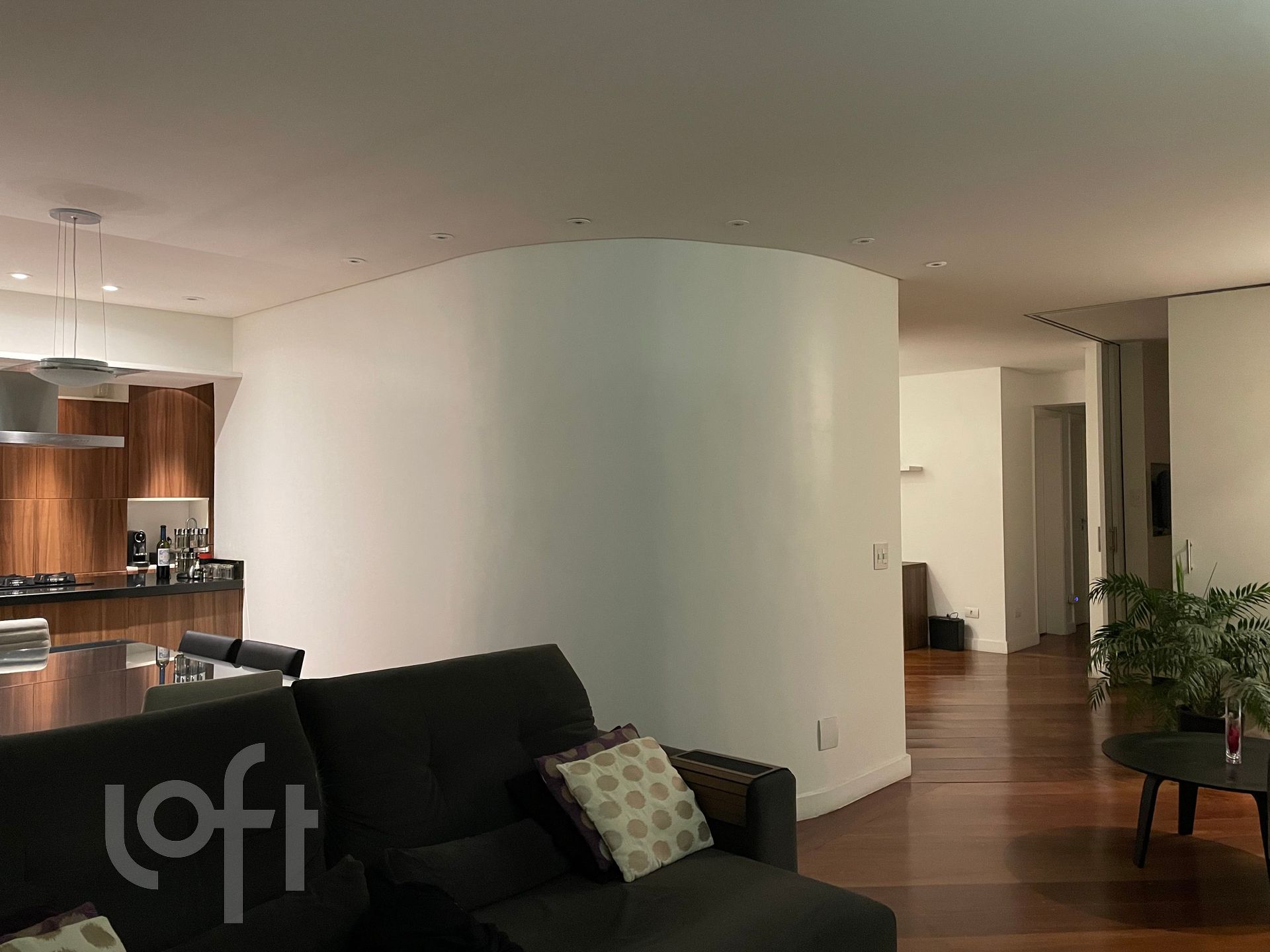 Apartamento à venda com 4 quartos, 167m² - Foto 10