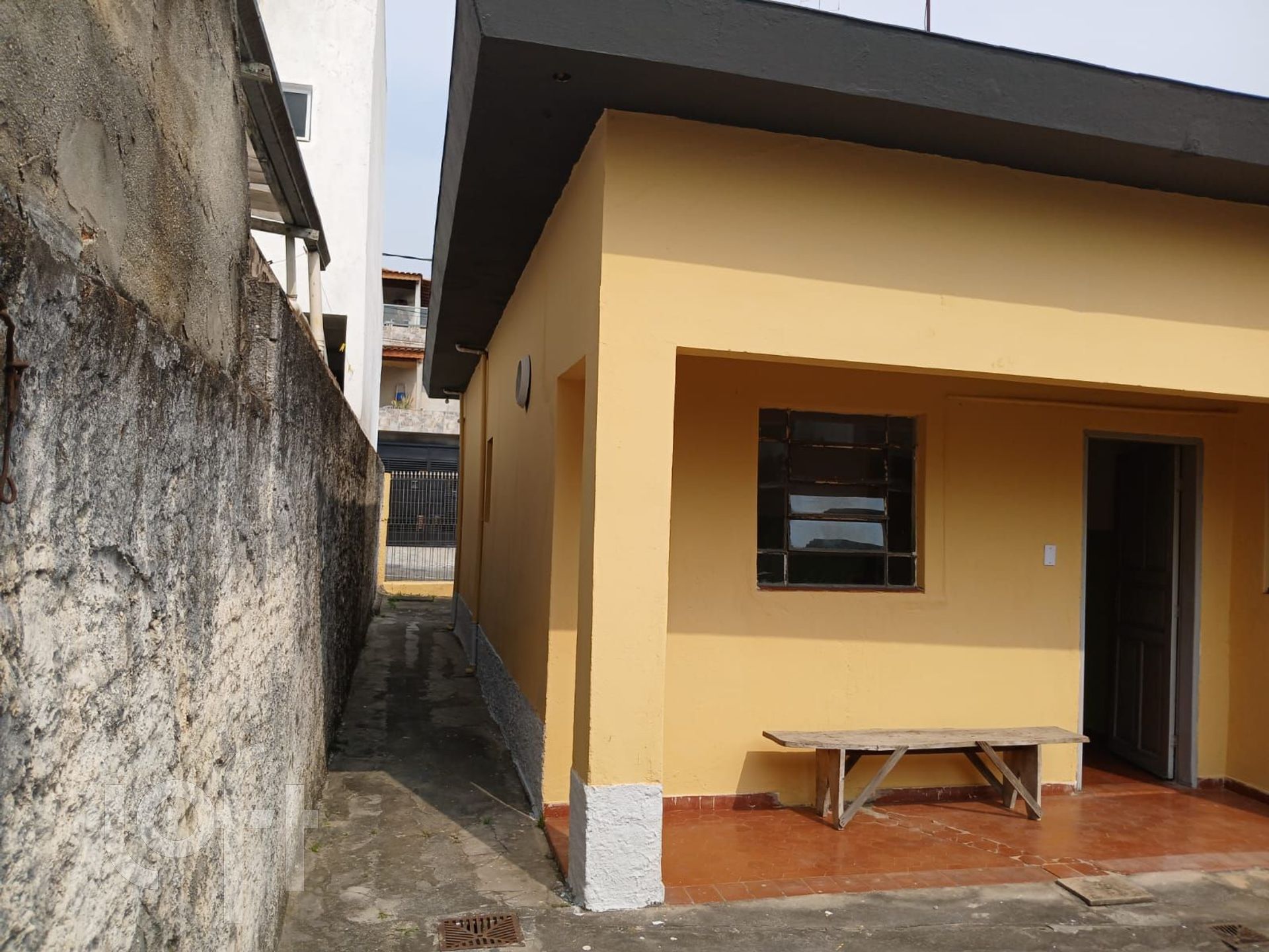 Casa à venda com 3 quartos, 100m² - Foto 7