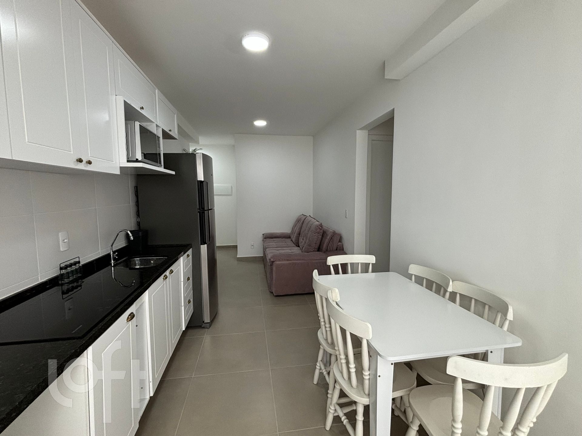 Apartamento à venda com 2 quartos, 39m² - Foto 5