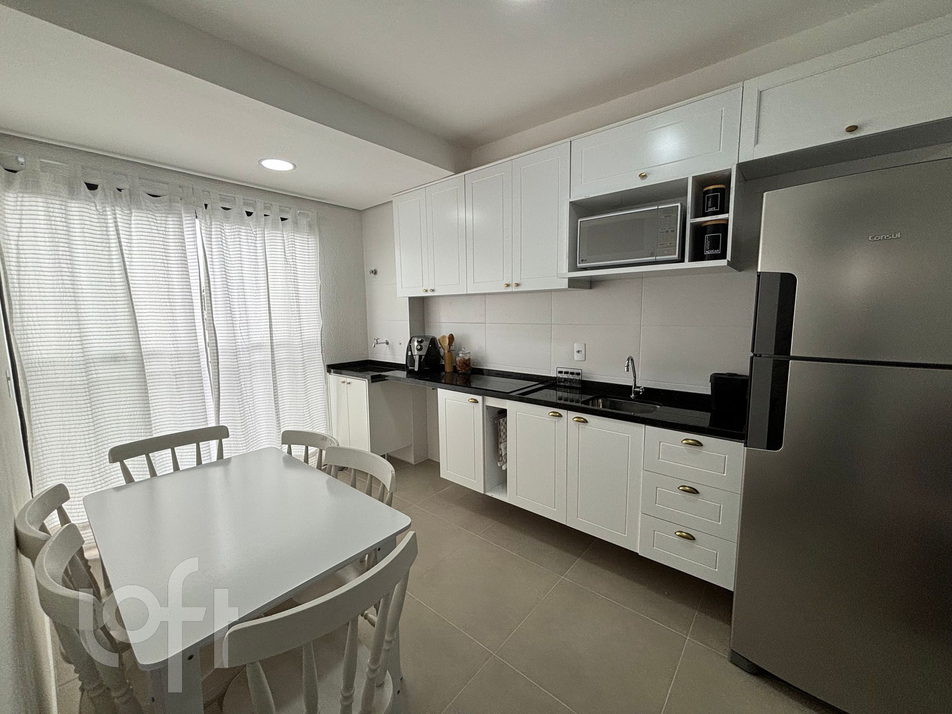 Apartamento à venda com 2 quartos, 39m² - Foto 4