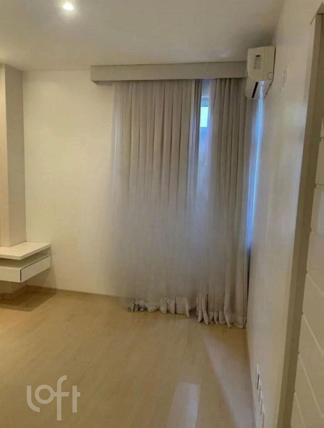 Apartamento à venda com 2 quartos, 70m² - Foto 9