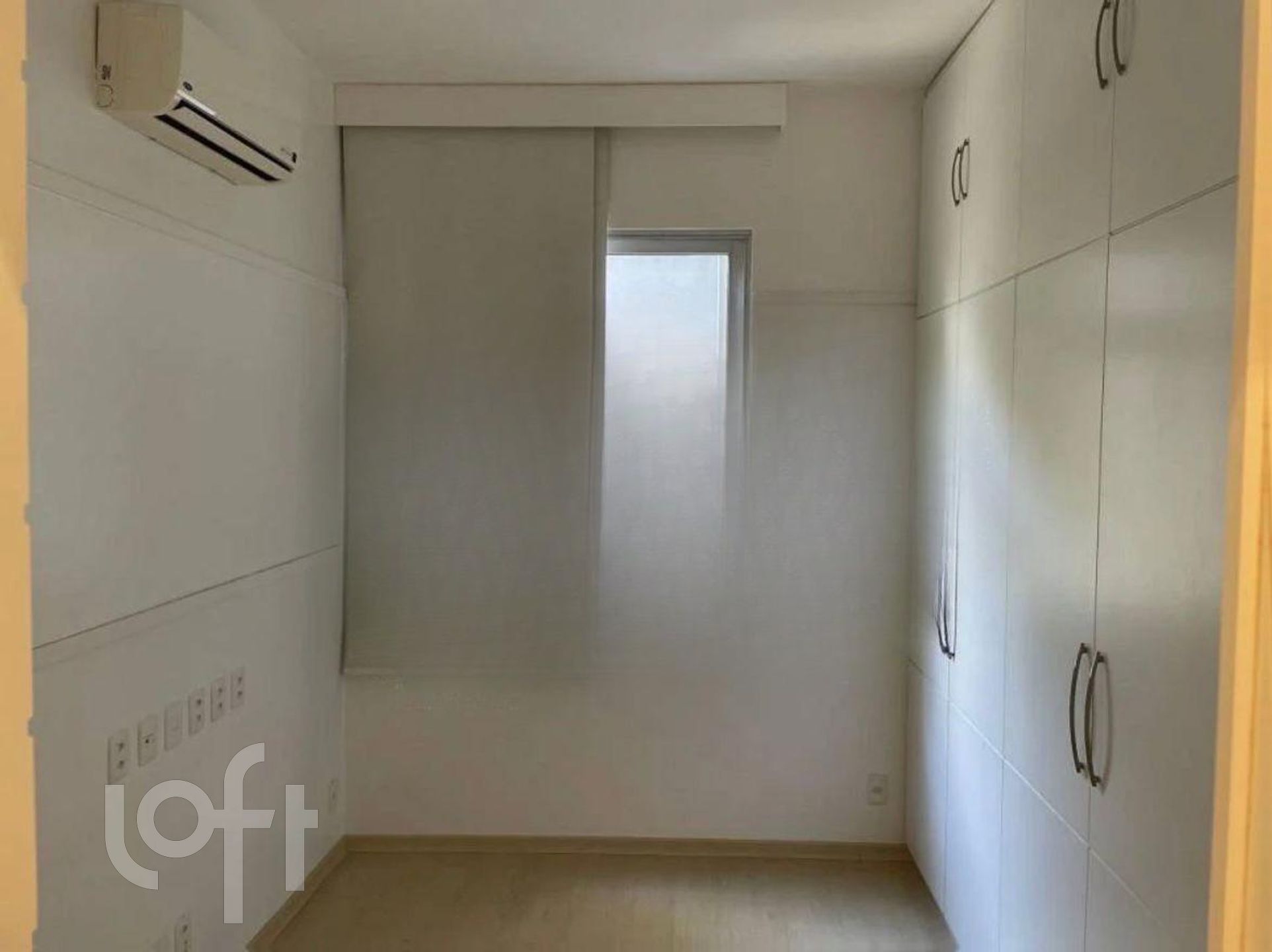 Apartamento à venda com 2 quartos, 70m² - Foto 12