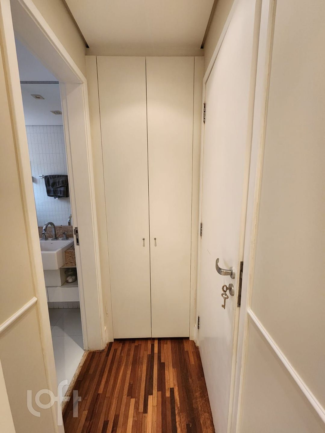 Apartamento à venda com 4 quartos, 184m² - Foto 29