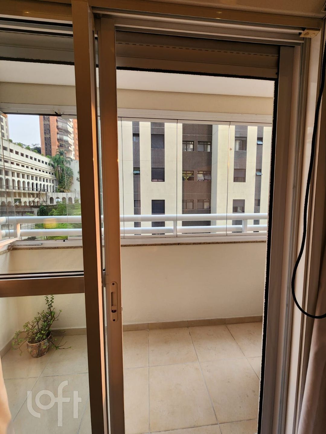 Apartamento à venda com 4 quartos, 184m² - Foto 18