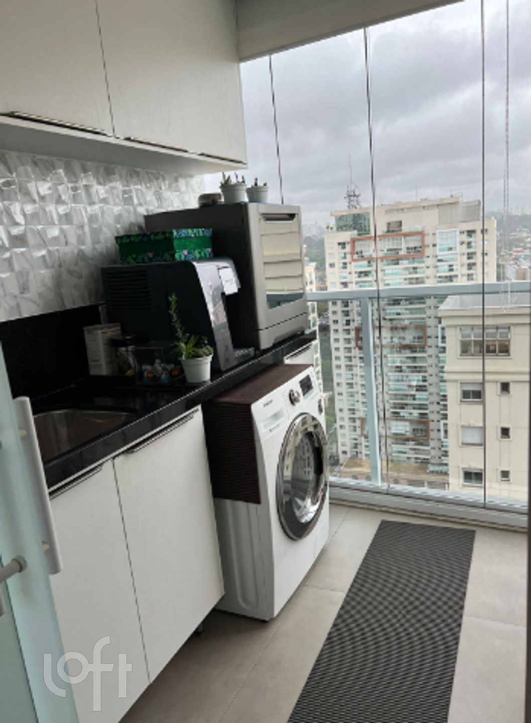 Apartamento à venda com 1 quarto, 75m² - Foto 9