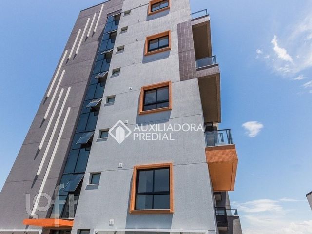 Apartamento com 41m², 1 dormitório, 1 vaga, Floresta em Porto Alegre