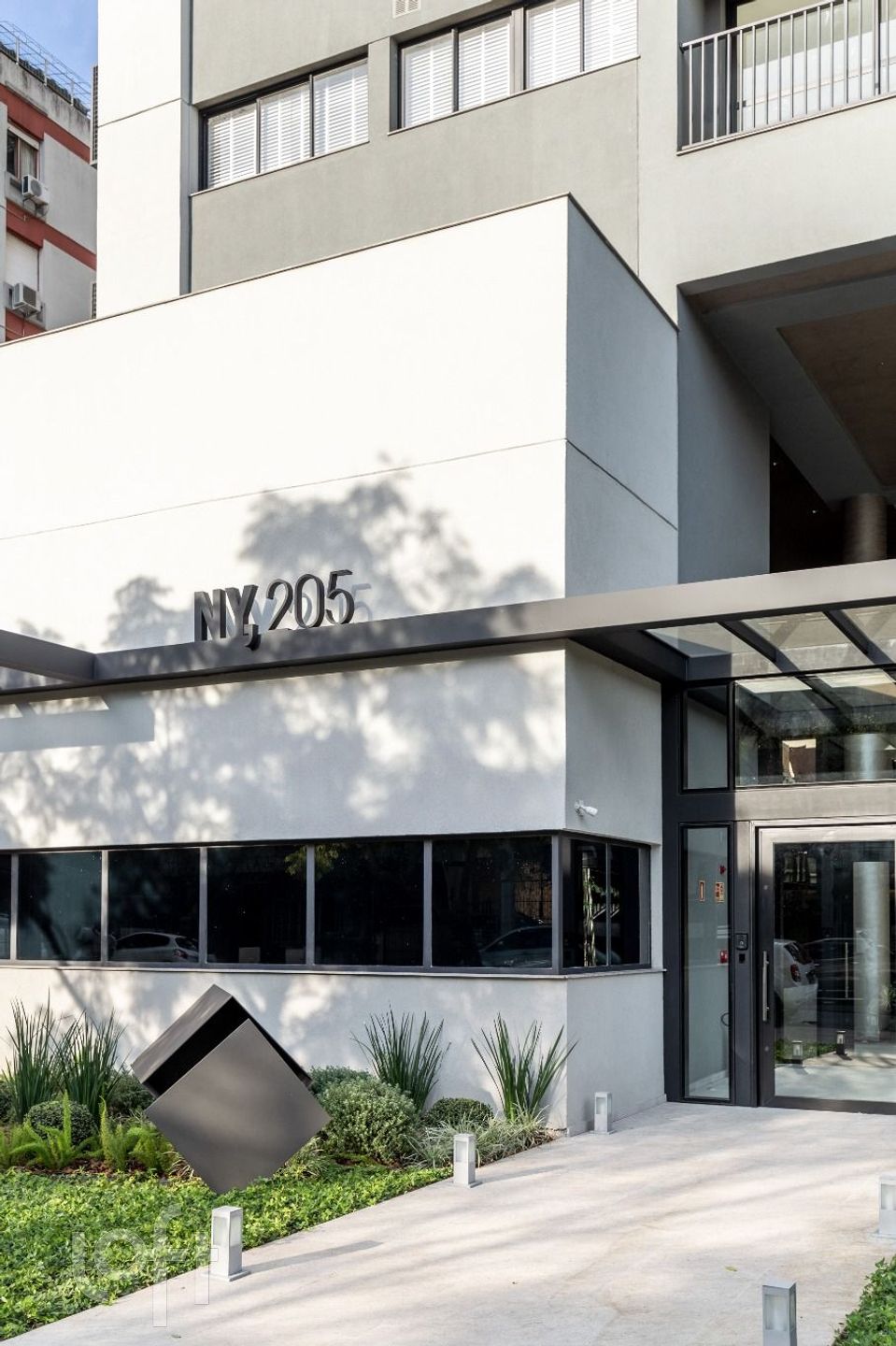 Apartamento com 43m², 1 dormitório, 1 vaga, Auxiliadora em Porto Alegre