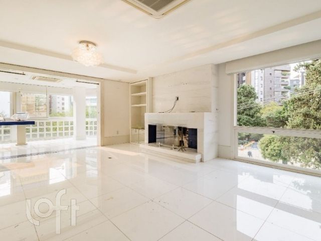 Apartamento com 648m², 4 dormitórios, 2 suítes, 3 vagas, Bela Vista em Porto Alegre
