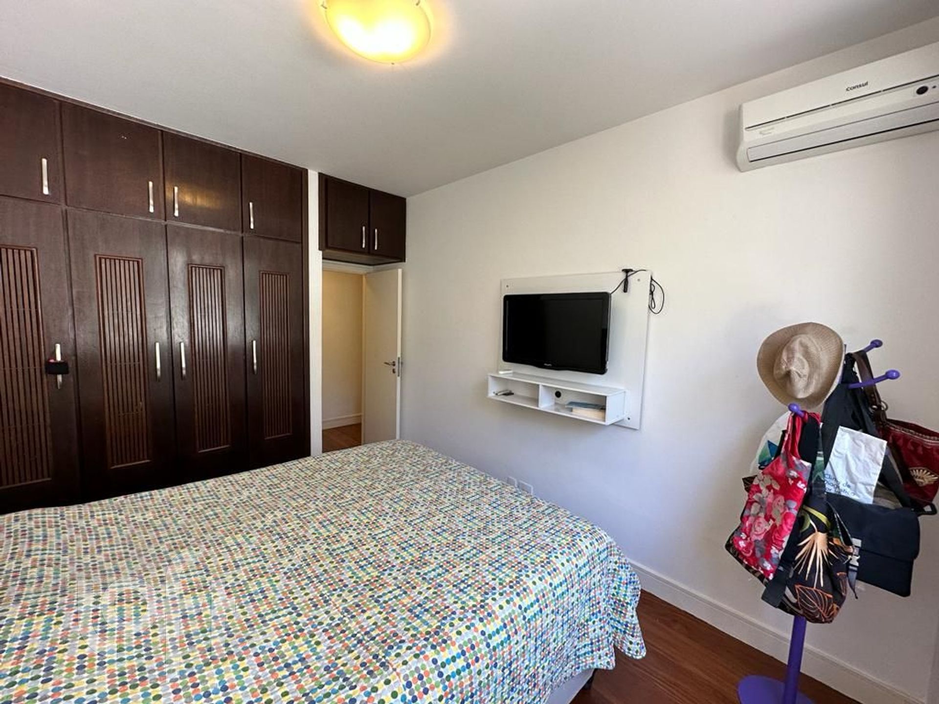 Apartamento à venda com 4 quartos, 215m² - Foto 16