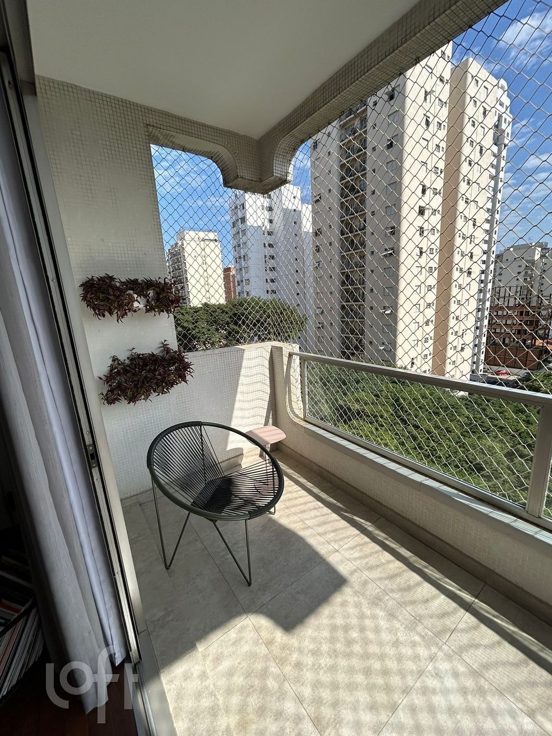 Apartamento à venda com 3 quartos, 188m² - Foto 5