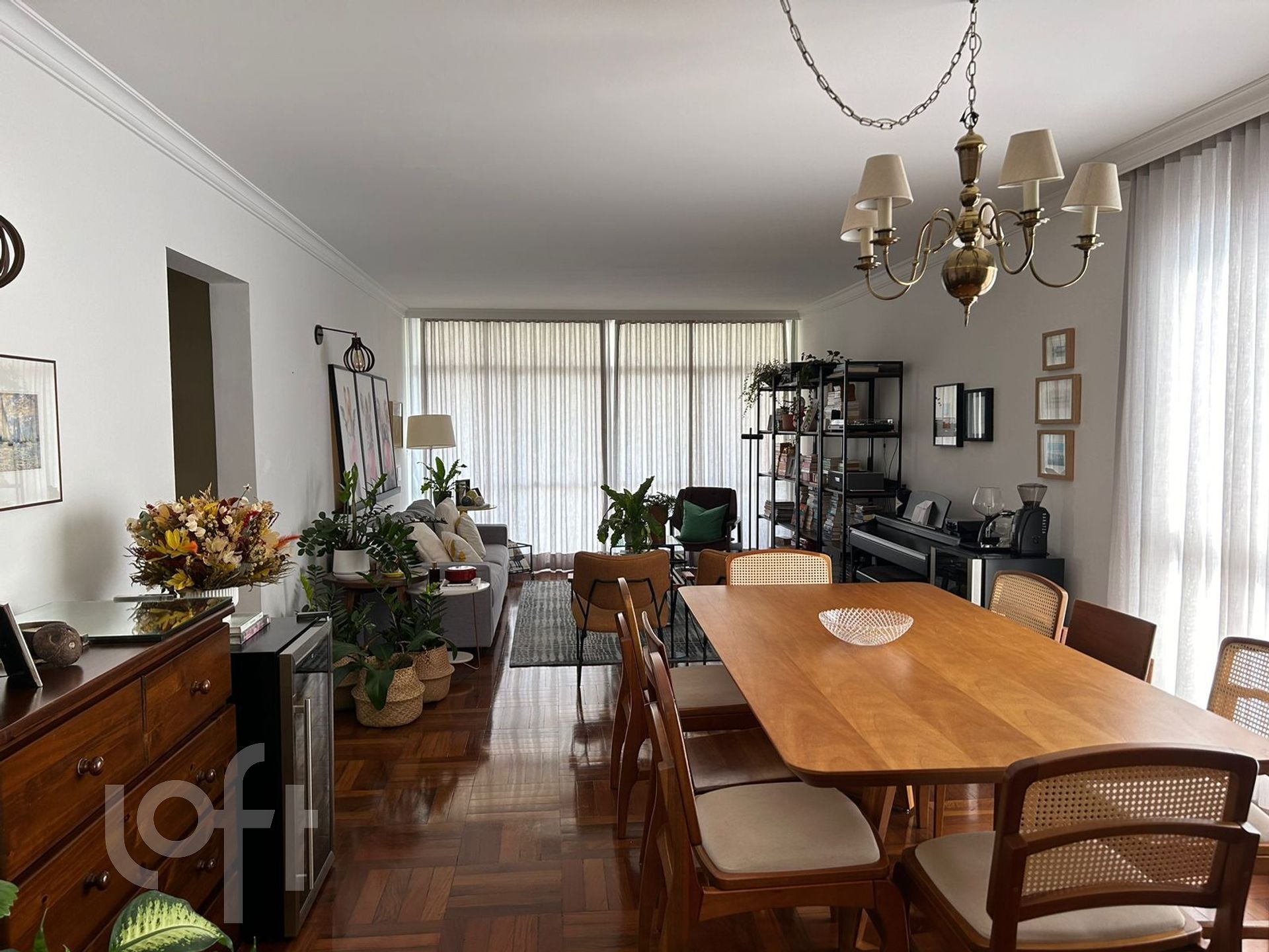 Apartamento à venda com 3 quartos, 188m² - Foto 8