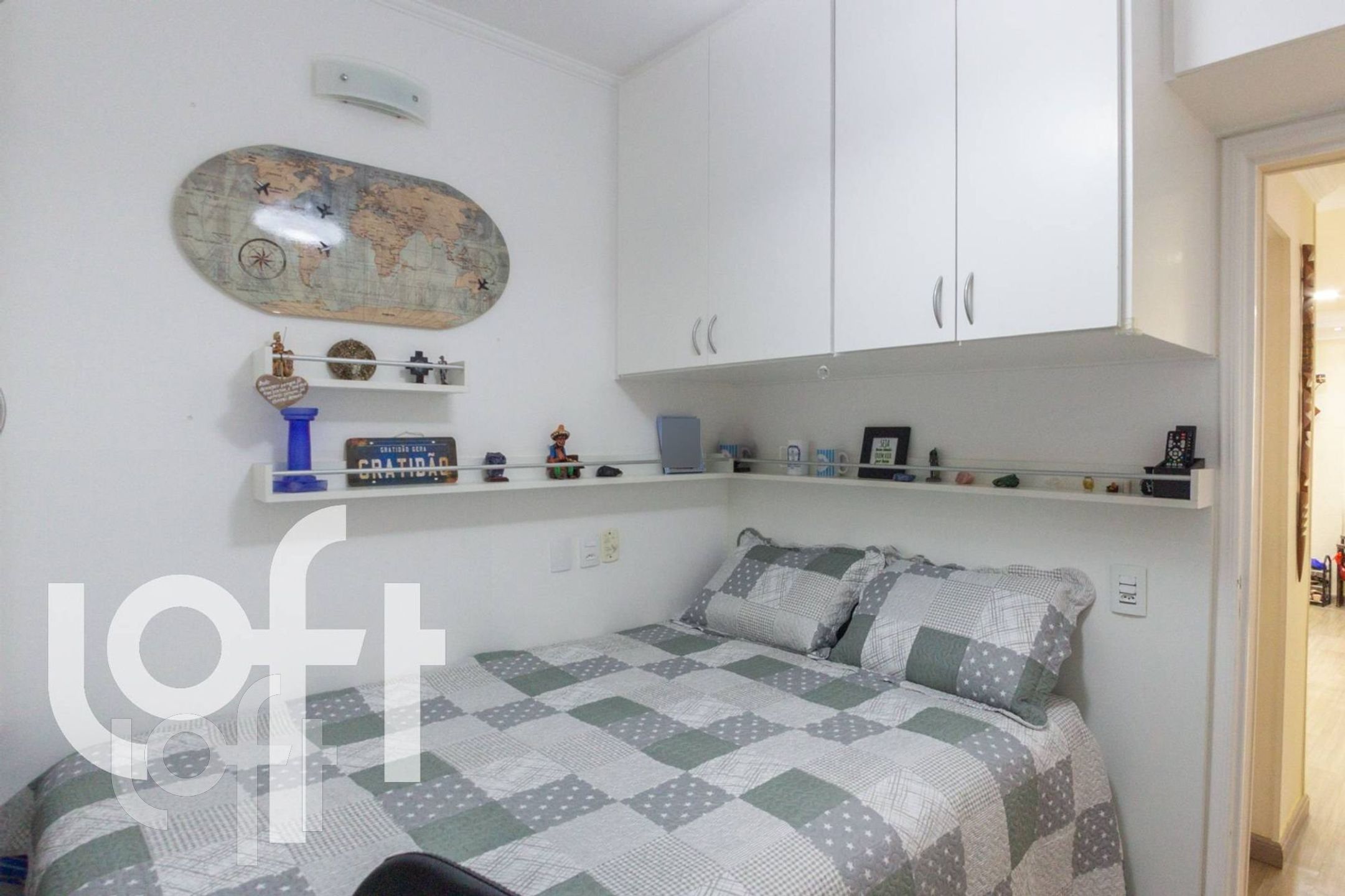 Apartamento à venda com 2 quartos, 70m² - Foto 8