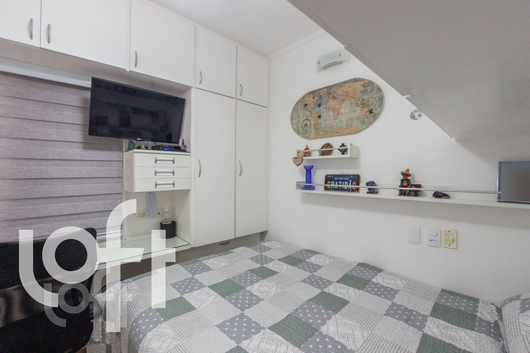 Apartamento à venda com 2 quartos, 70m² - Foto 7