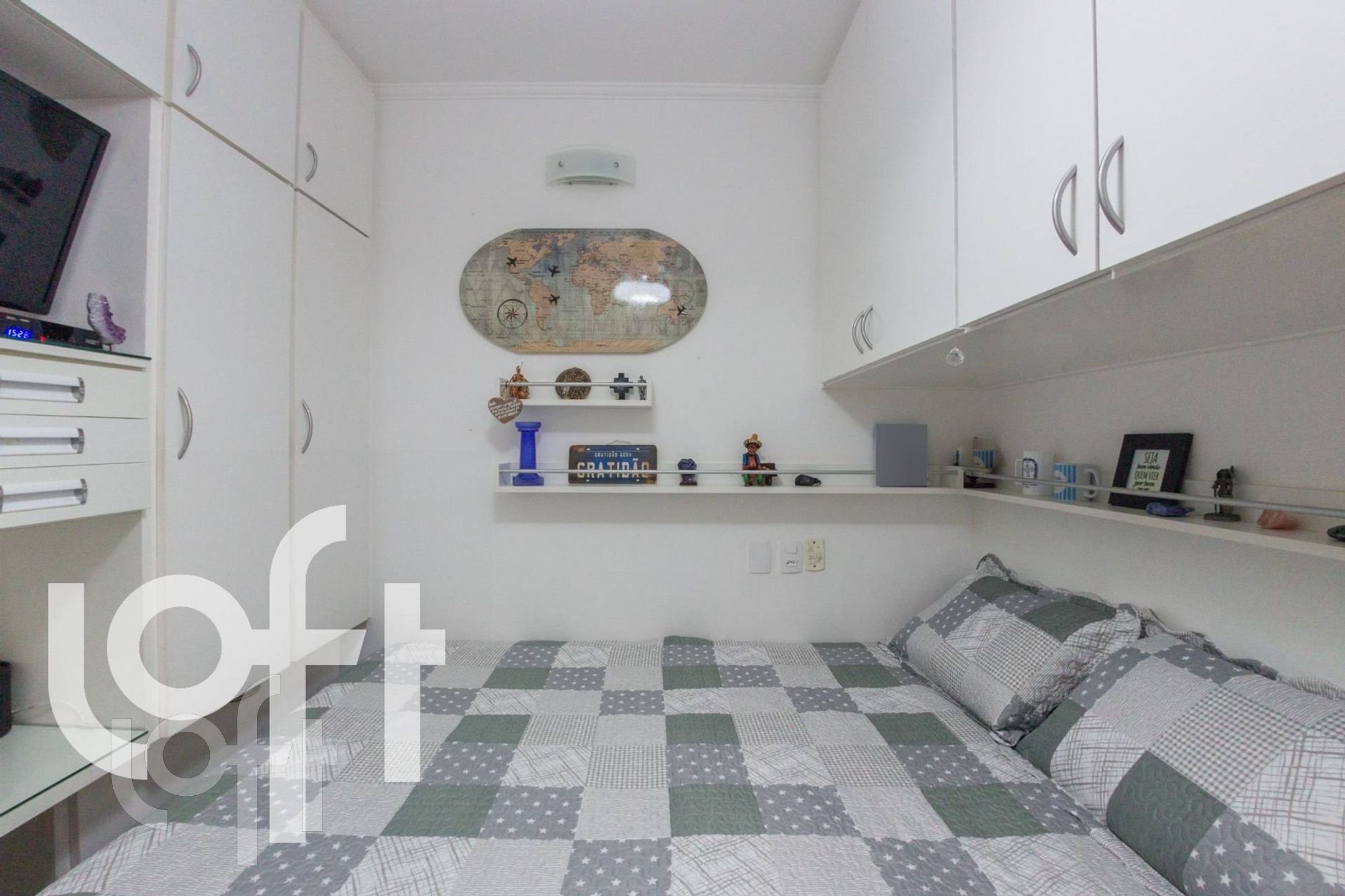 Apartamento à venda com 2 quartos, 70m² - Foto 6