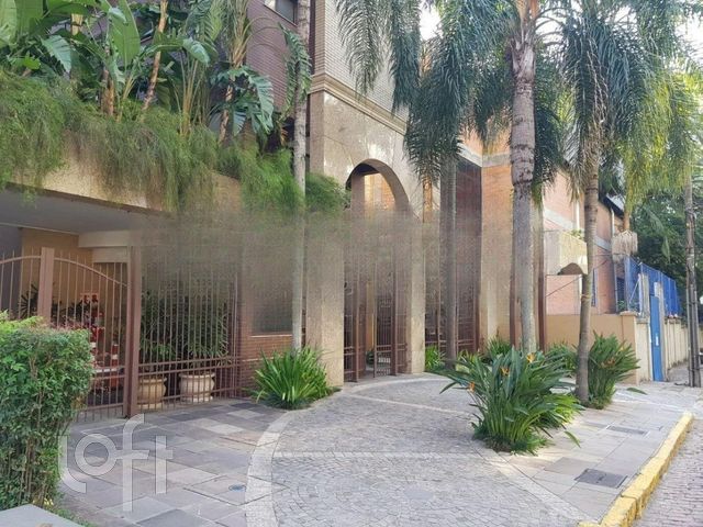 Apartamento com 91m², 2 dormitórios, 1 suíte, 2 vagas, Independência em Porto Alegre