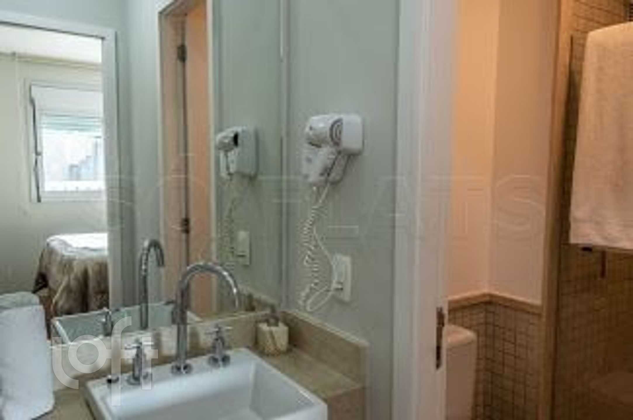 Apartamento à venda com 1 quarto, 132m² - Foto 10