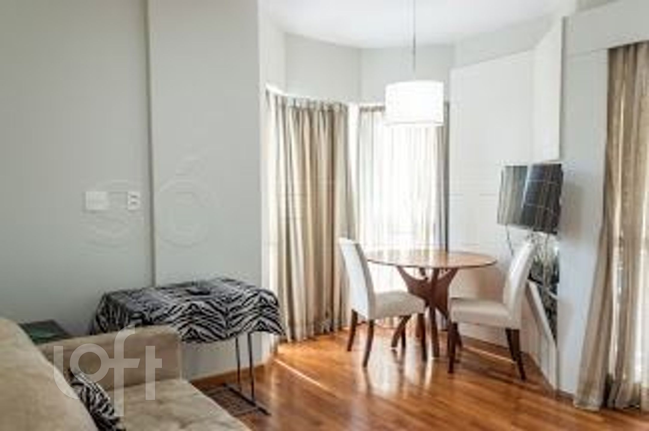 Apartamento à venda com 1 quarto, 132m² - Foto 1