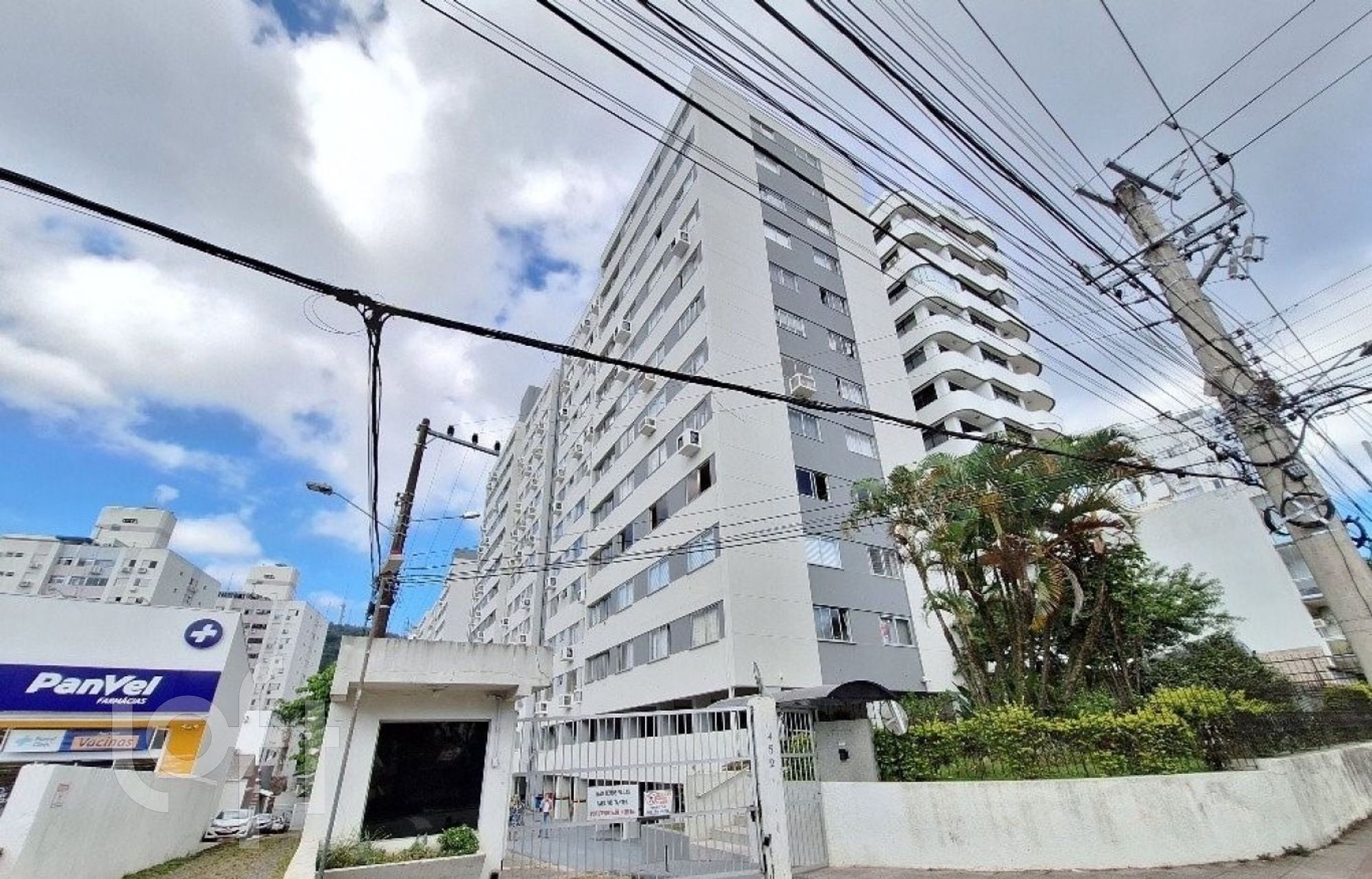 Apartamentos com 57m², 3 quartos, 1 garagem, no bairro Centro em Florianópolis