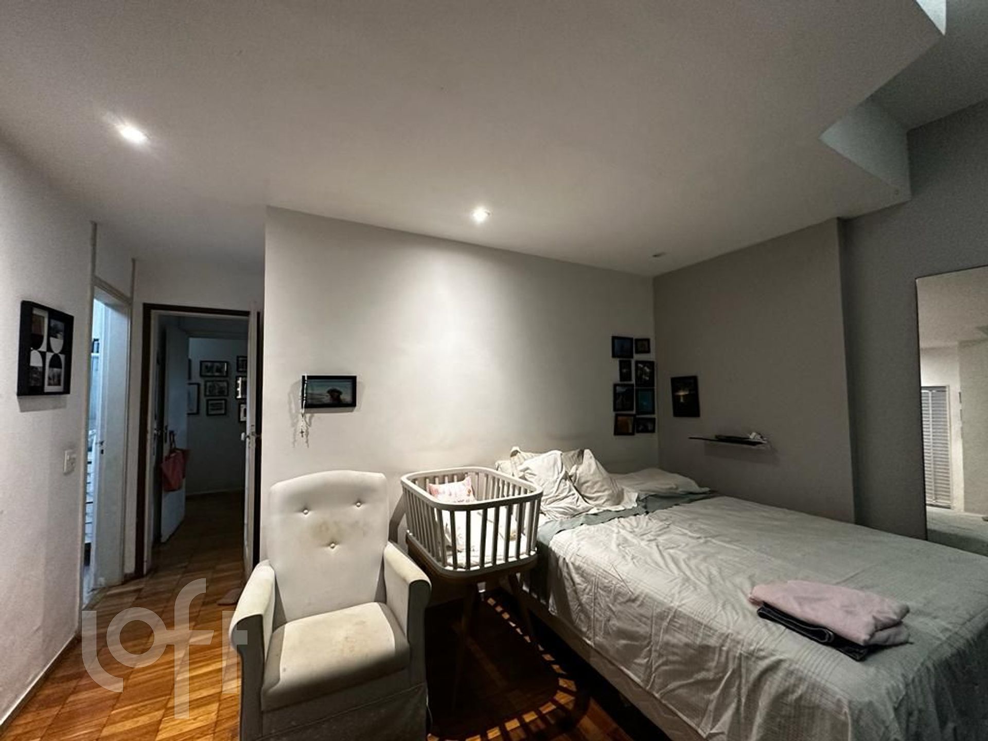 Apartamento à venda com 4 quartos, 284m² - Foto 2