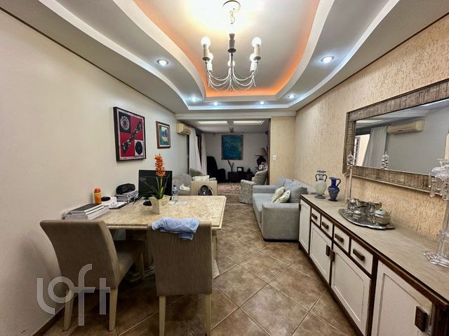 Apartamento com 98m², 3 dormitórios, 1 vaga, Menino Deus em Porto Alegre
