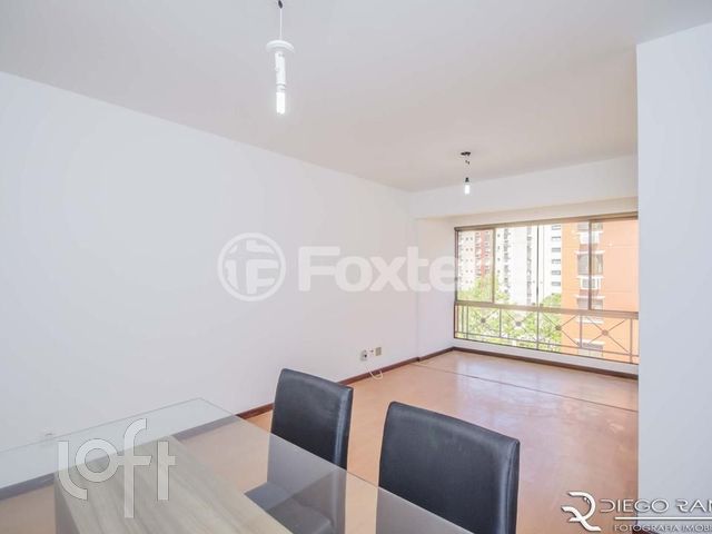 Apartamento com 73m², 3 dormitórios, 1 vaga, Chácara das Pedras em Porto Alegre