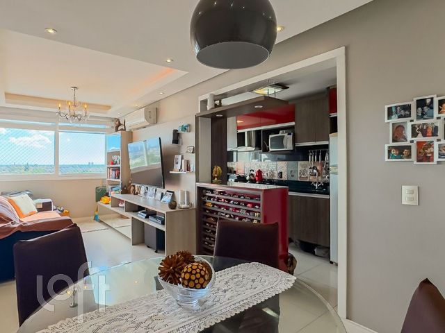 Apartamento com 59m², 2 dormitórios, 1 suíte, 1 vaga, São João em Porto Alegre