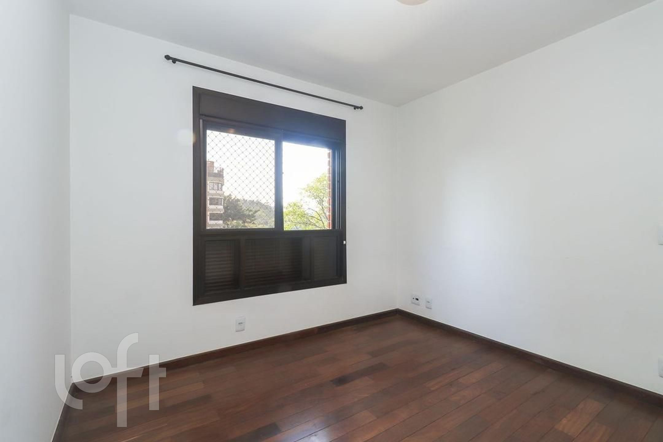 Apartamento à venda com 3 quartos, 207m² - Foto 14