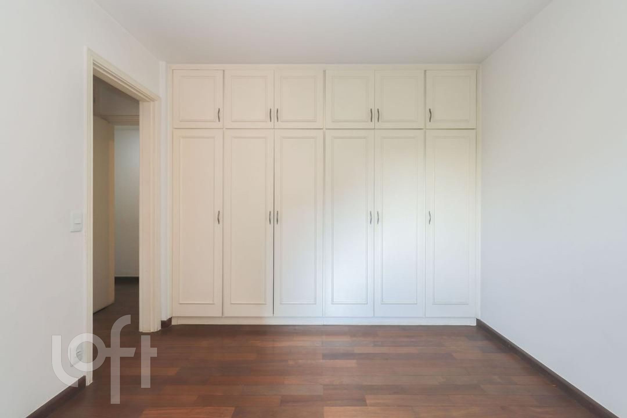 Apartamento à venda com 3 quartos, 207m² - Foto 15