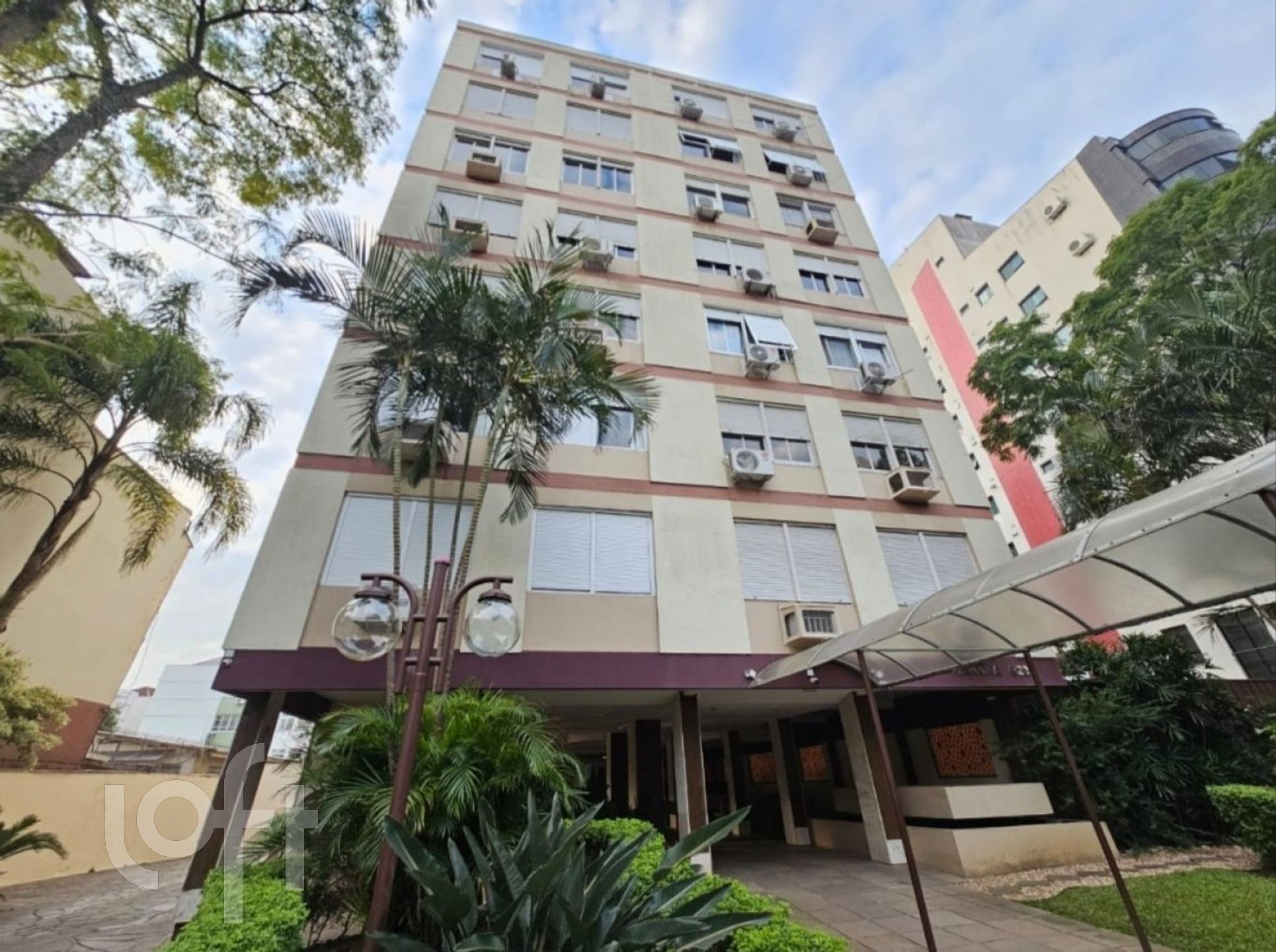 Apartamento com 71m², 2 dormitórios, 1 vaga, Menino Deus em Porto Alegre