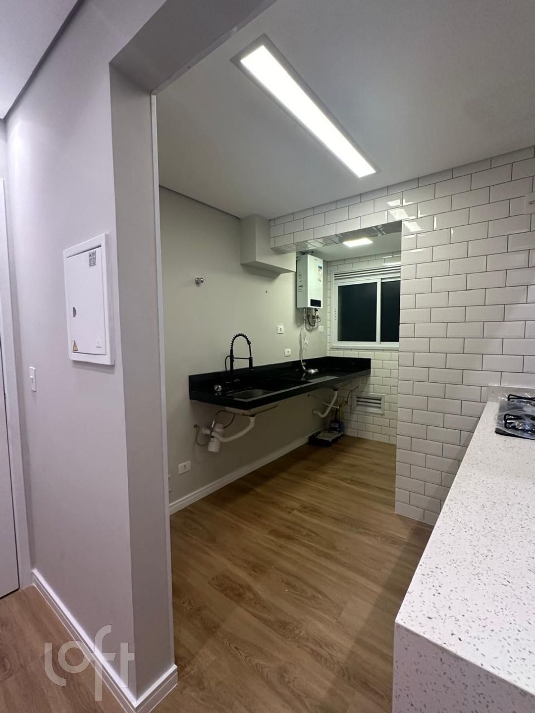 Apartamento à venda com 2 quartos, 56m² - Foto 3