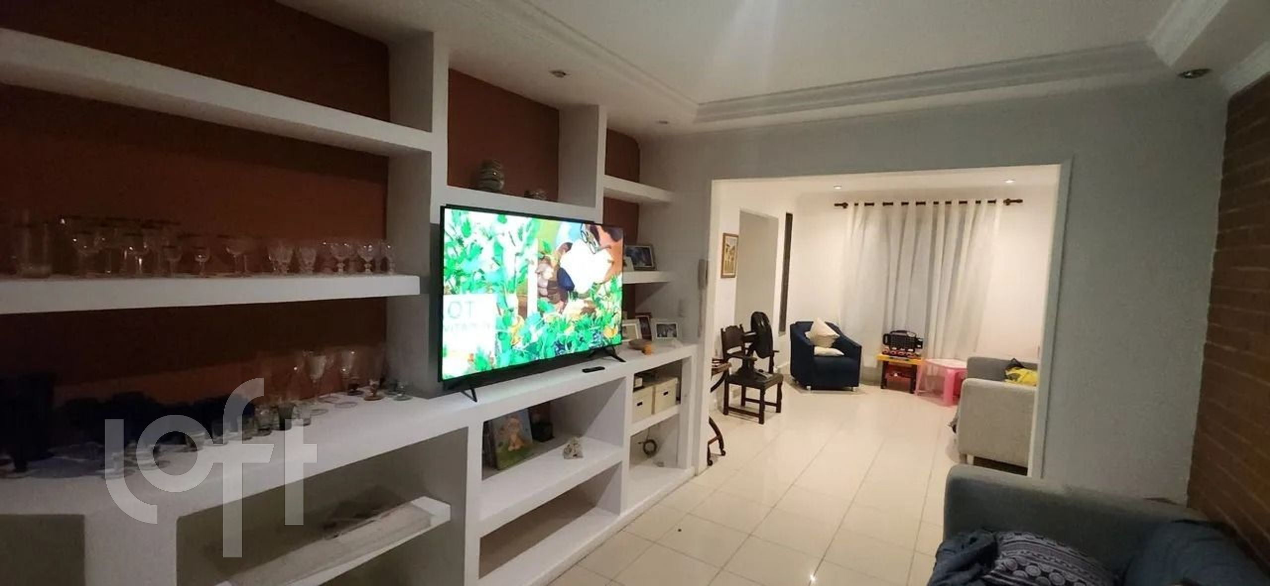 Venda de Casa com 4 quarto(s), por R$ 650.0 mil em Jacarepaguá.